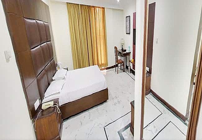 Hotel Imperial Executive  Deluxe Room 9